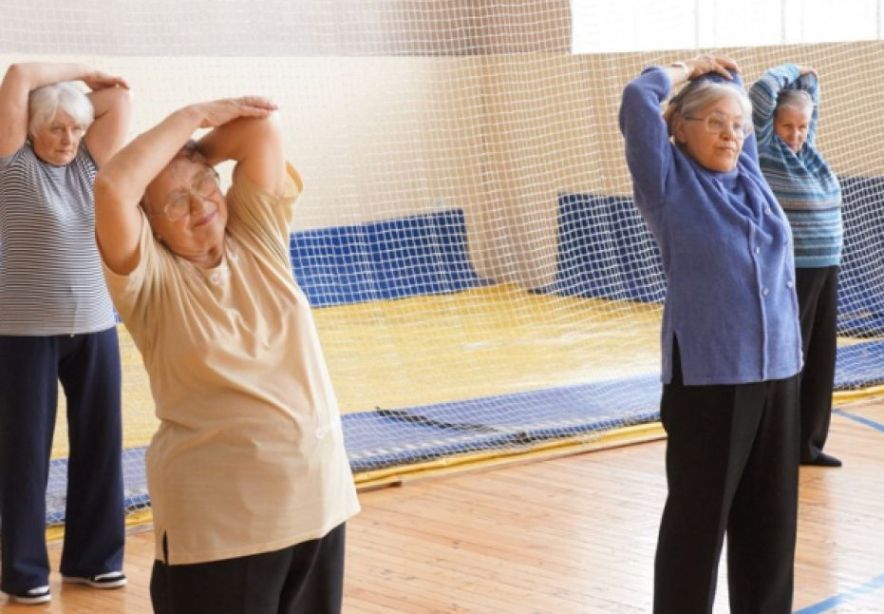 Суставная гимнастика для пожилых людей