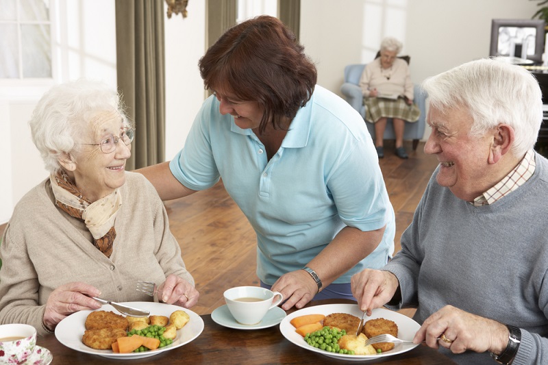 Сбалансированное питание в пансионатах для престарелых
