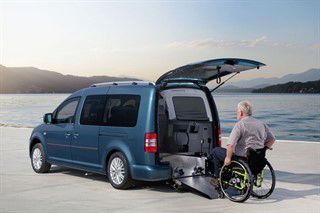 Автомобили для пожилых инвалидов