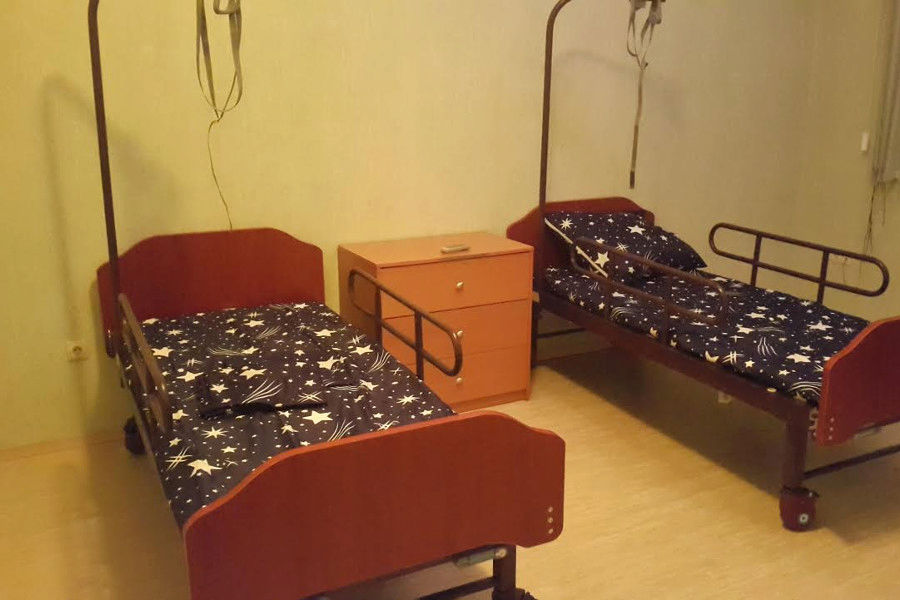 Комната с кроватями для больных